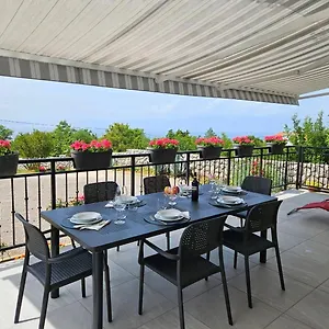 Belvedere Apartment